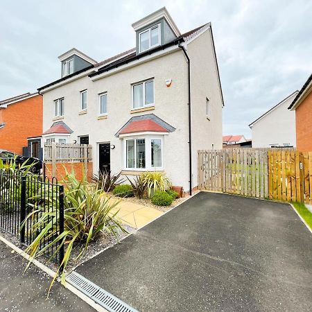Newly Developed 3 Bedroom Home Glasgow Luaran gambar