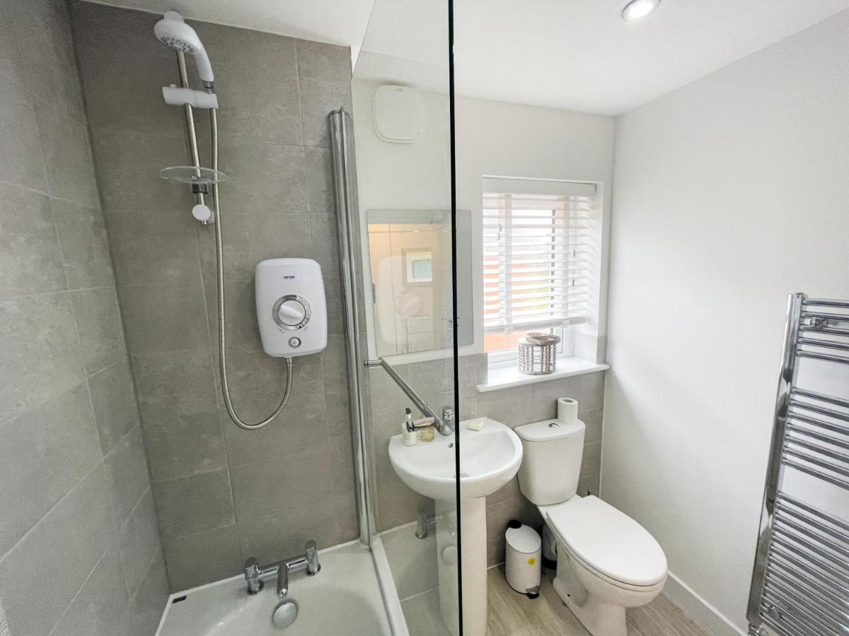 Newly Developed 3 Bedroom Home Glasgow Luaran gambar